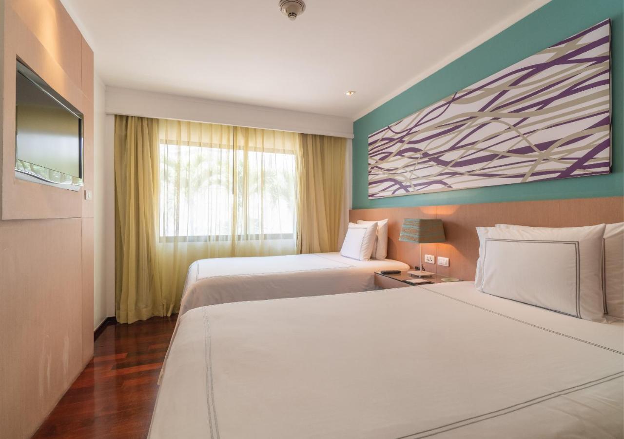 Radisson Resort And Suites Phuket Kamala Plajı Dış mekan fotoğraf