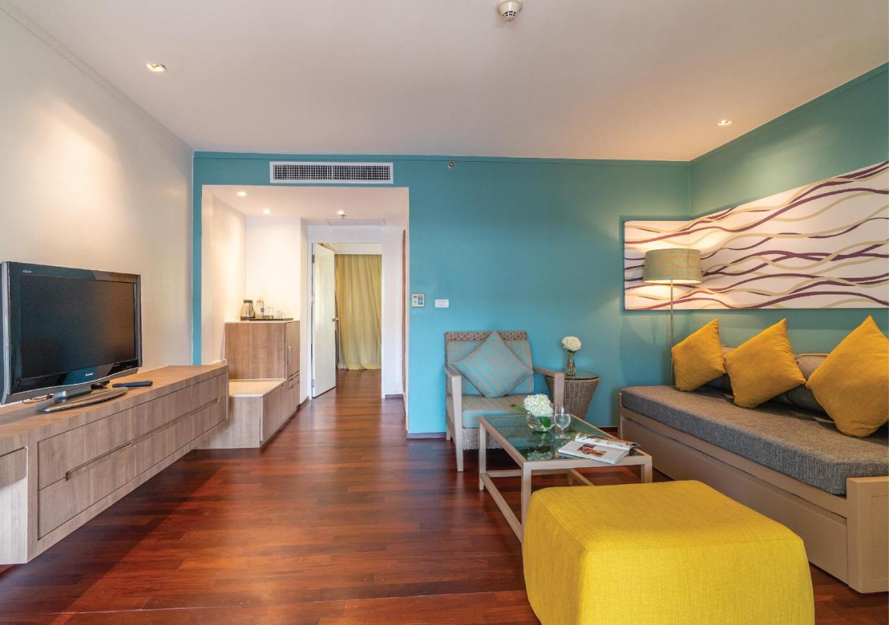 Radisson Resort And Suites Phuket Kamala Plajı Dış mekan fotoğraf